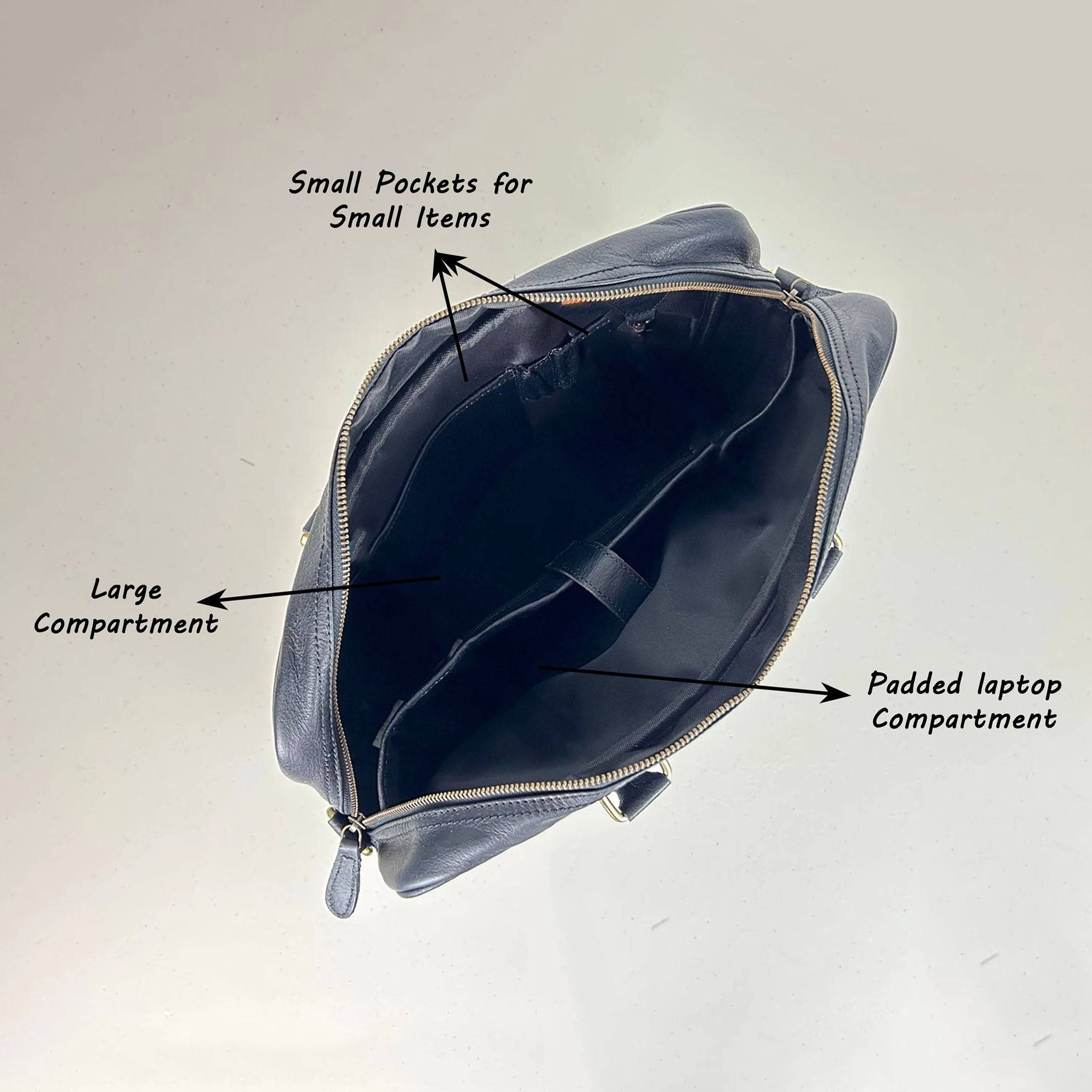The Signature Messenger Bag Men Black - Image 4
