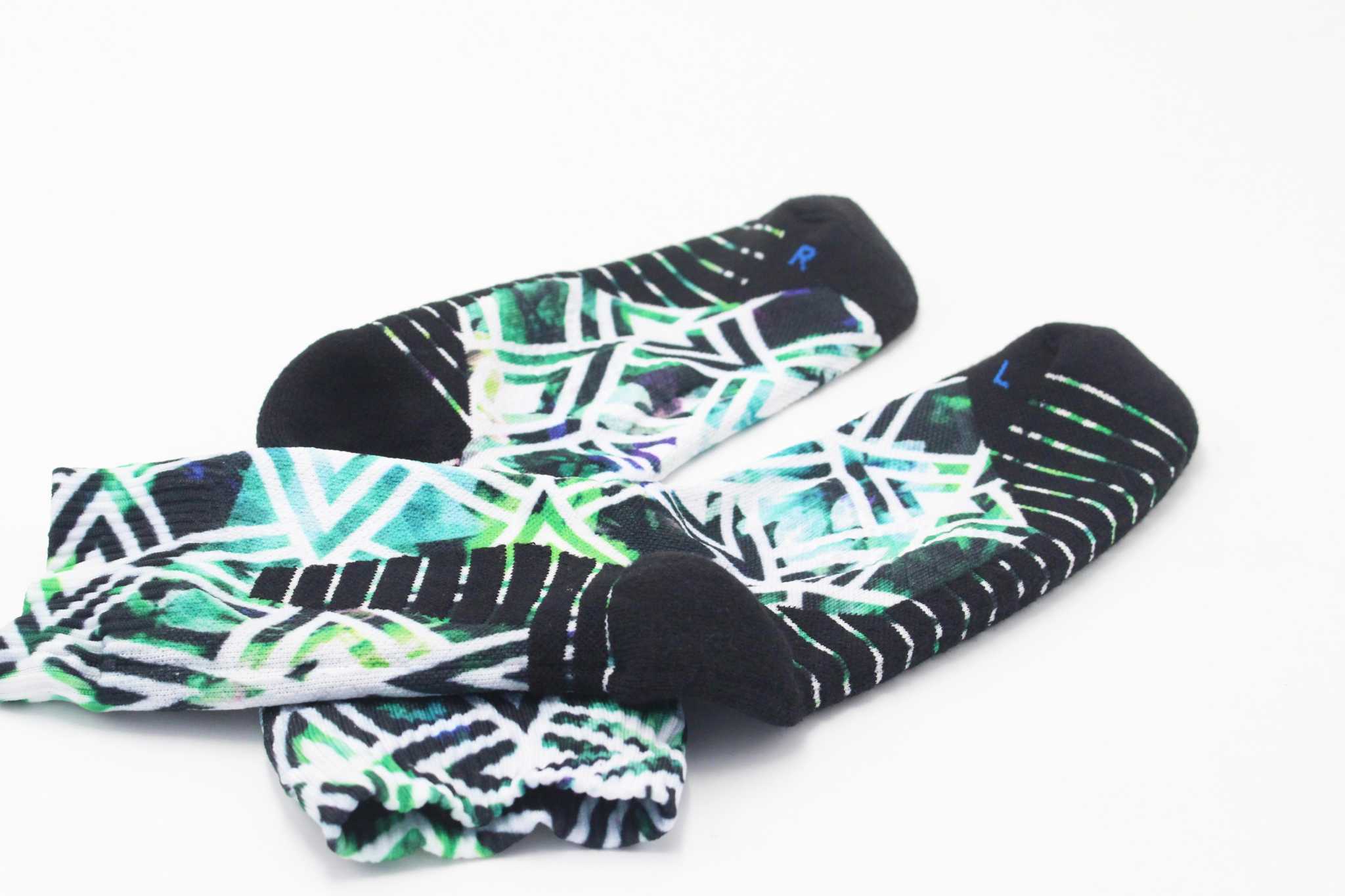 YATTA LIFE unisex waterproof socks with bamboo inner lining and breathable membrane