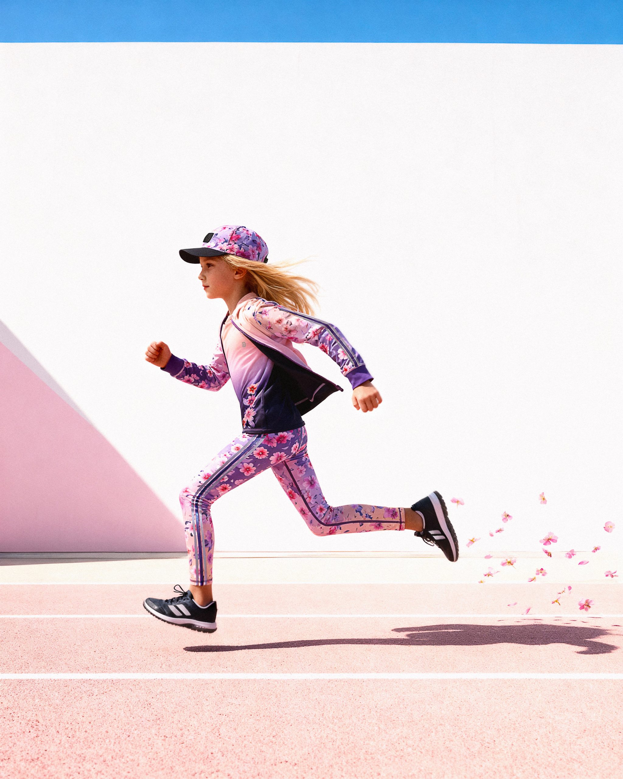 Full Zip Reversible Athletic Cardigan In Recycled Polyester Pink To Mauve Gradient - Image 2