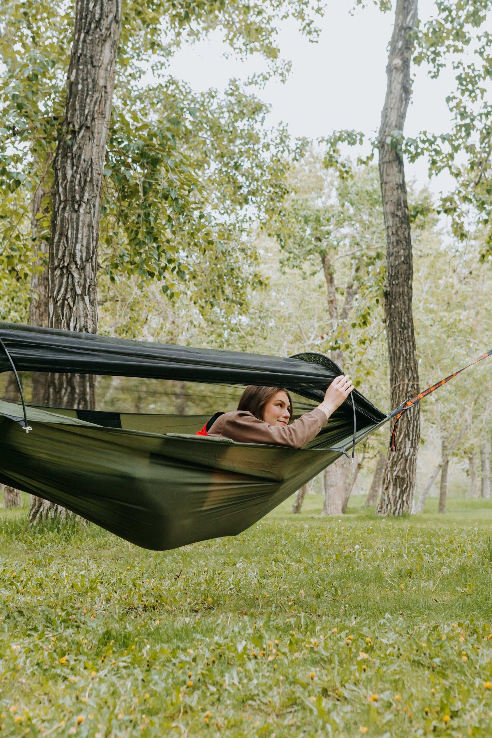 Portable Camping Hammock with Mosquito Net - Image 4