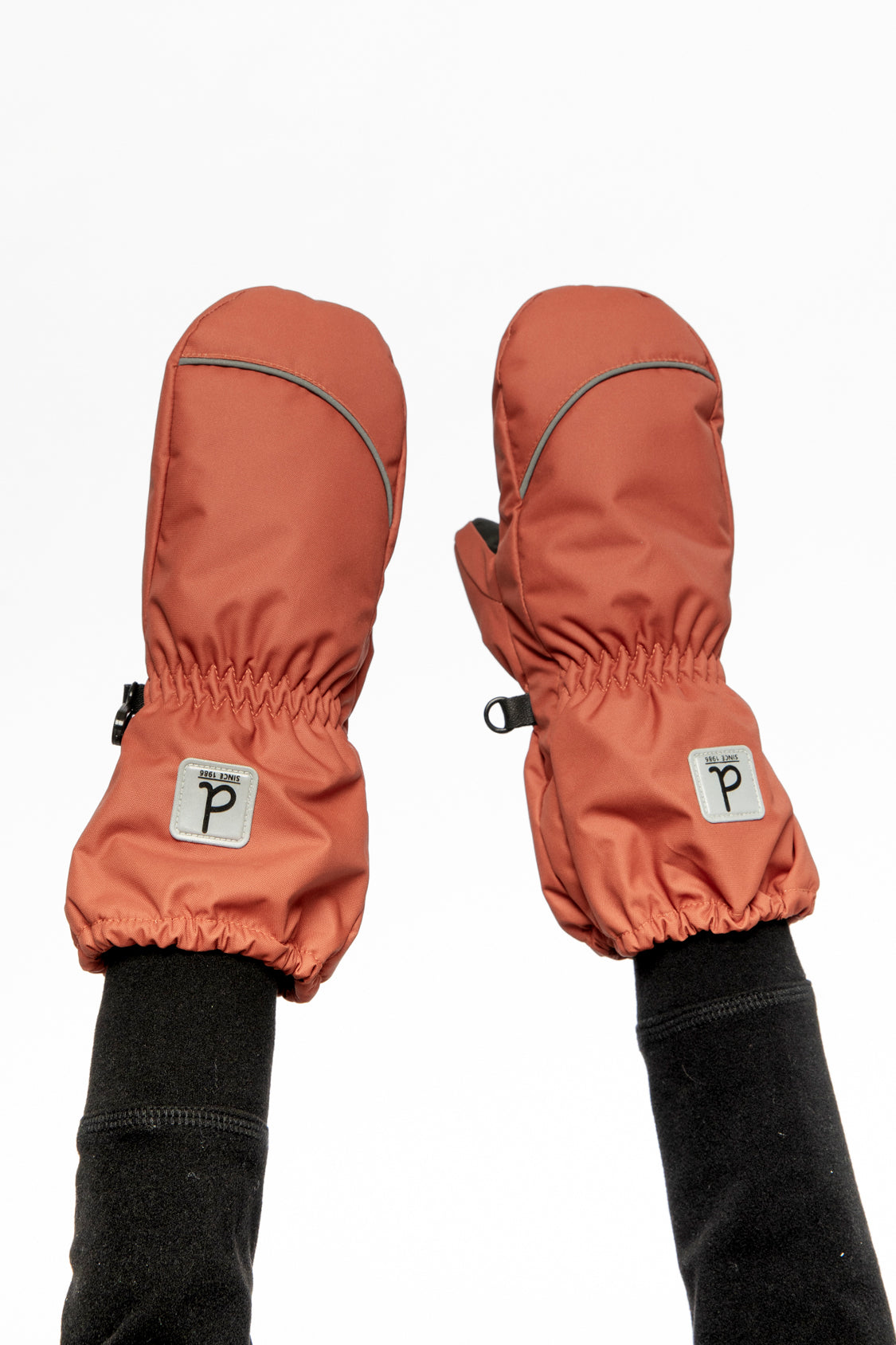 Play Winter Mittens Warm Brown - Image 2