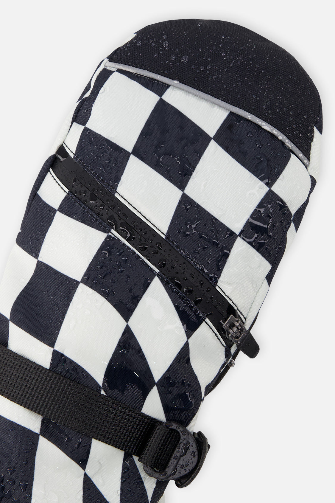 Teknik Winter Mittens White Checkered Print - Image 4