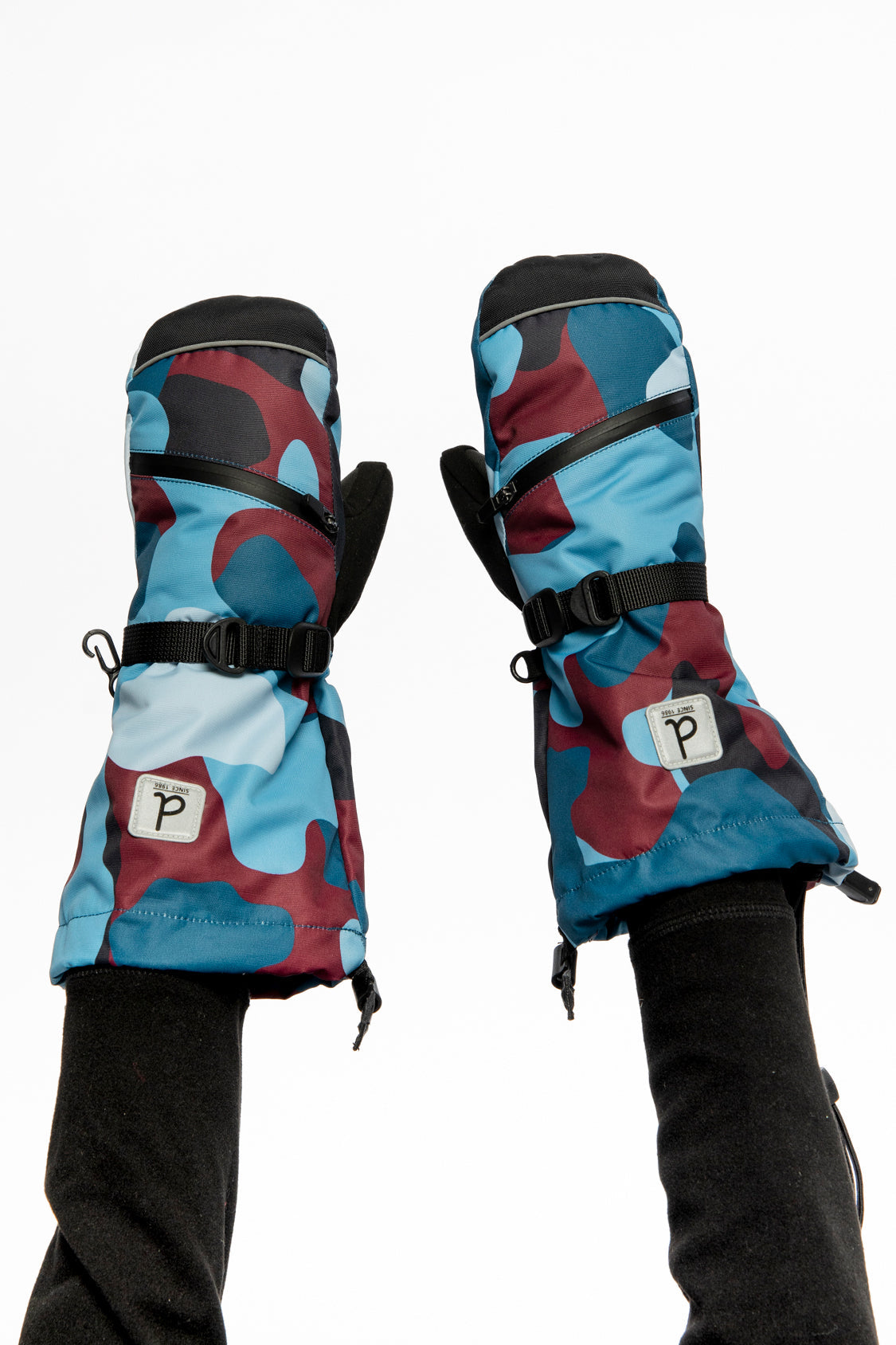Teknik Winter Mittens Blue And Red Camouflage - Image 2