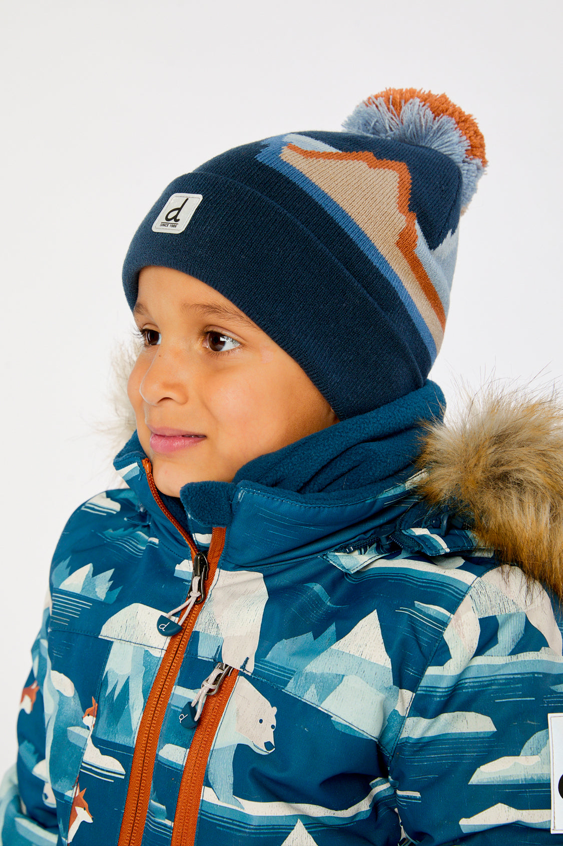 Winter Knit Hat With Pompom Blue Mountain Jacquard - Image 3