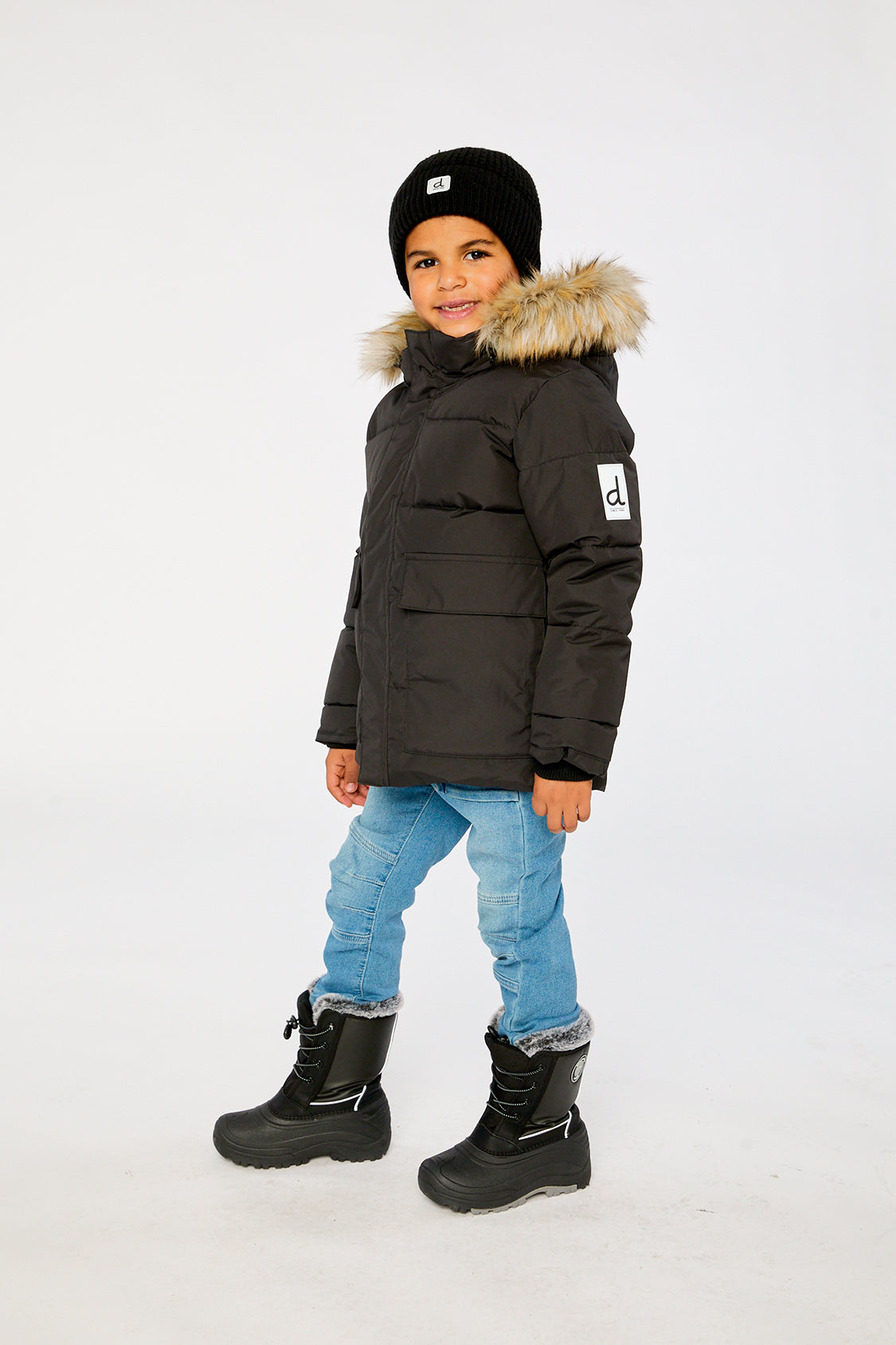 Winter Jacket With Faux-Fur Hood Black - Image 4