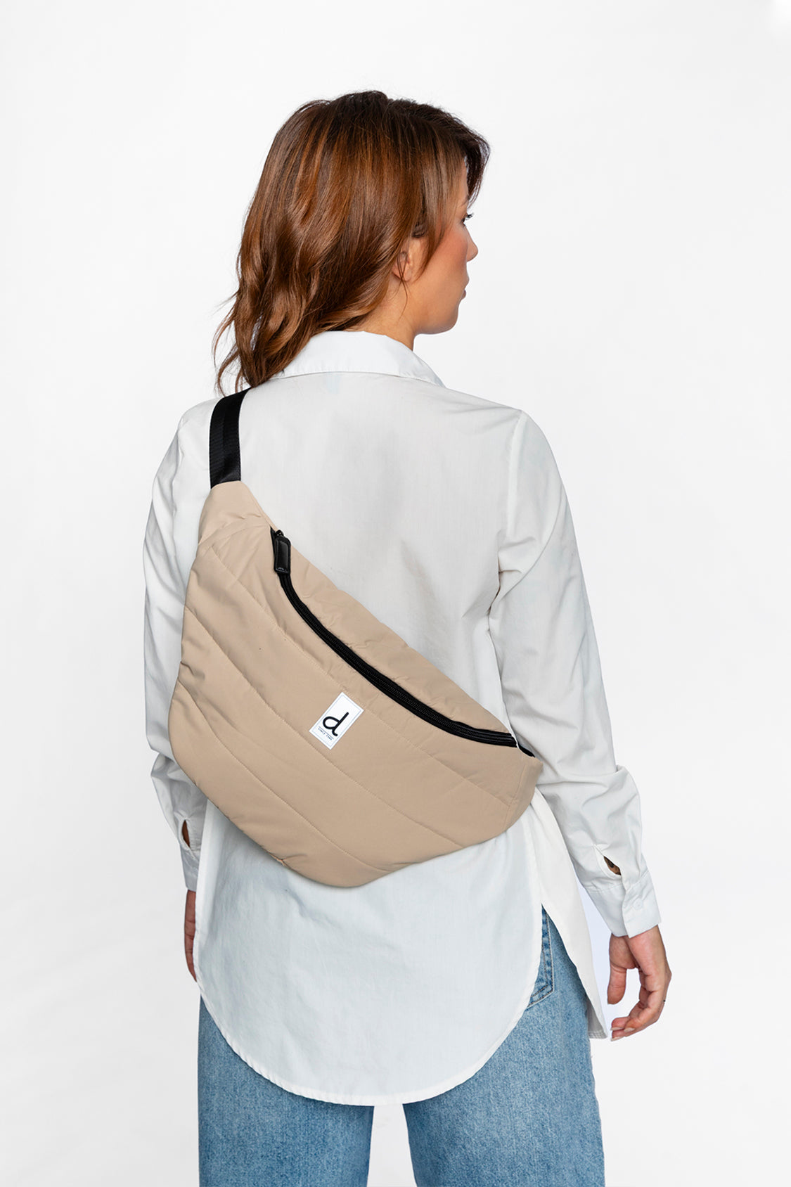 Changing Sling Bag Beige - Image 2