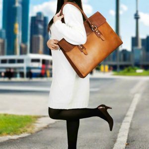 The Signature 17" Leather Laptop Bag, Tan Flap - Image 3
