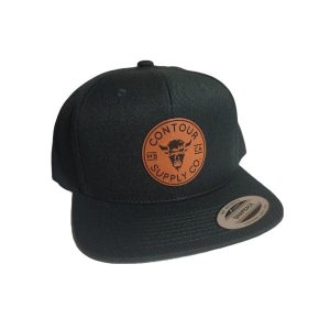 Classic Yupoong snapback hat with flat bill and green underbill