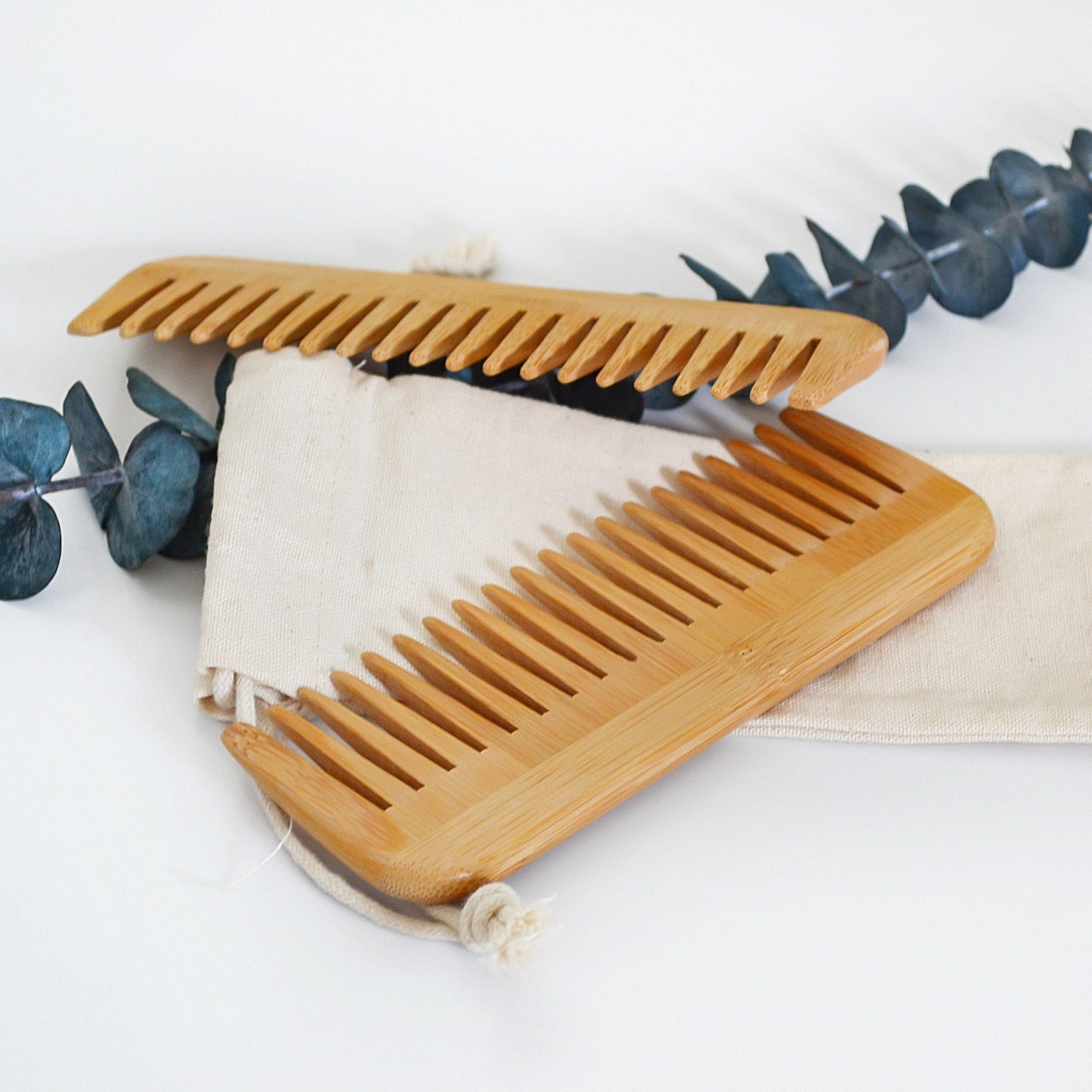 Natural Bamboo Wide Tooth Comb-Zero Waste Detangeling Comb-With Organic Cotton Pouch - Image 3
