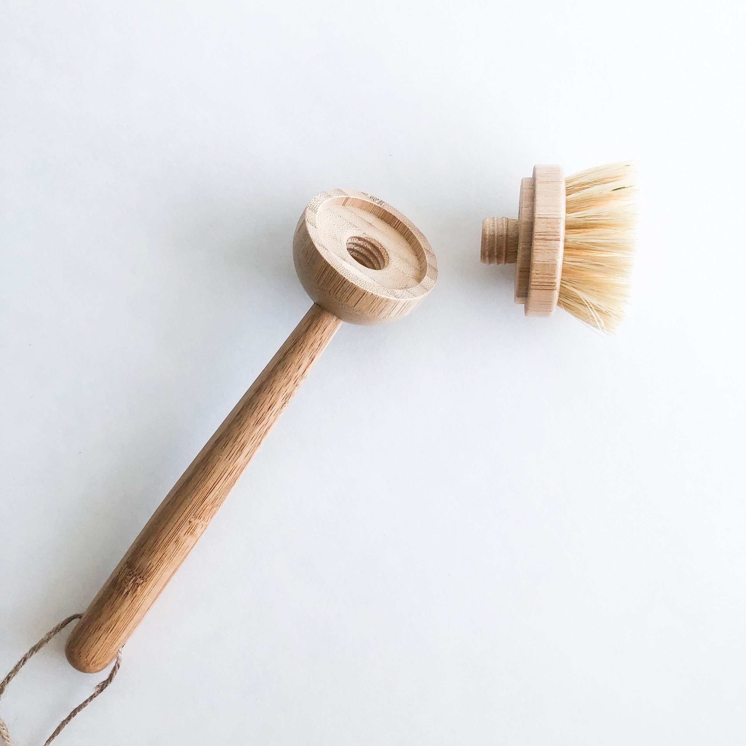Natural Bamboo Sisal Dish Brush With Replaceable Head - Biodegradable Zero Waste Plastic Free Long Handle Kitchen Brush - Image 3