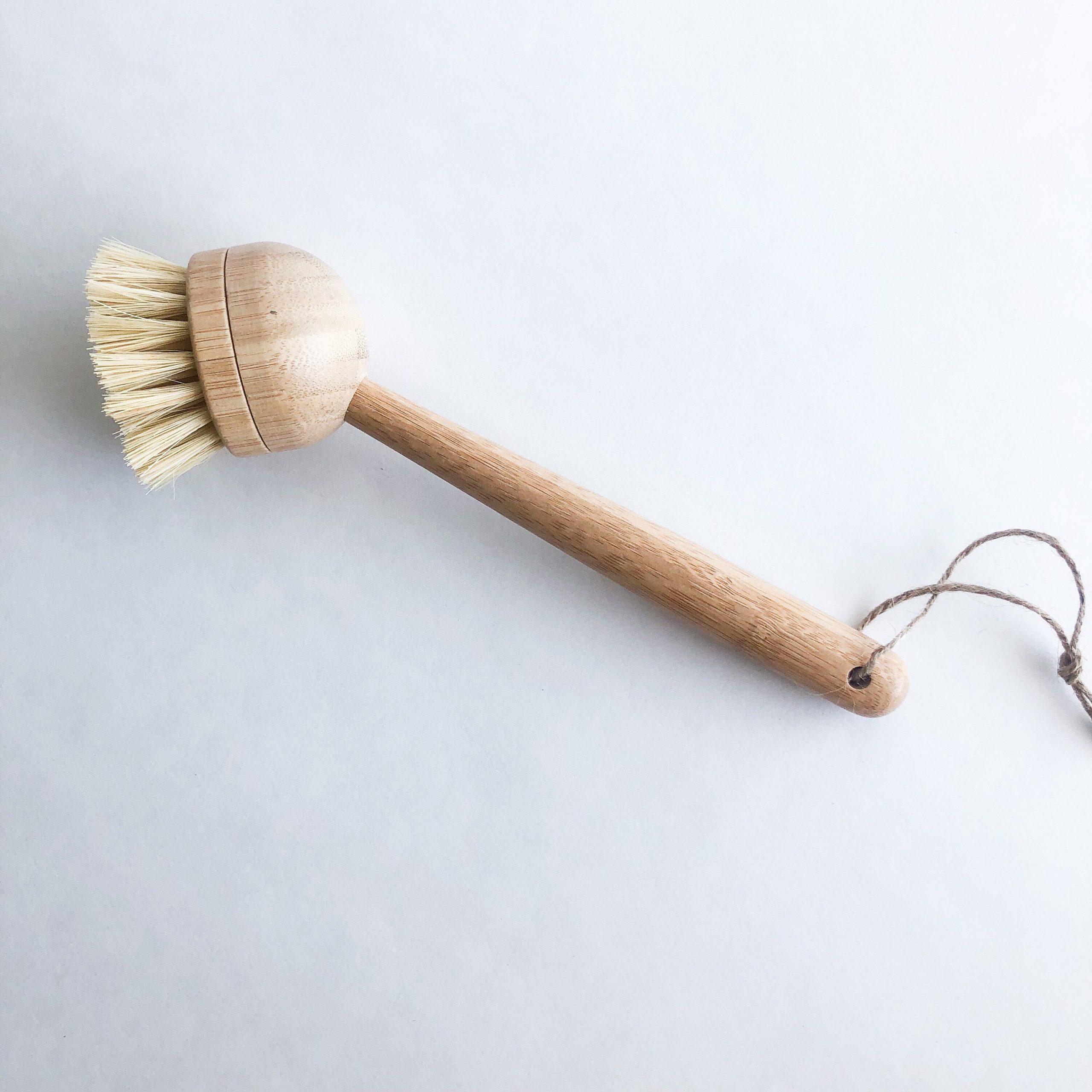 Natural Bamboo Sisal Dish Brush With Replaceable Head - Biodegradable Zero Waste Plastic Free Long Handle Kitchen Brush - Image 4