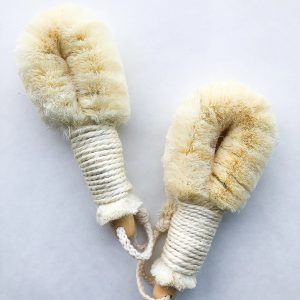 Alternative view of Natural Sisal Dry Brush - Sustainable Eco Friendly Vegan Body Brush - Zero Waste Plastic Free Exfoliating