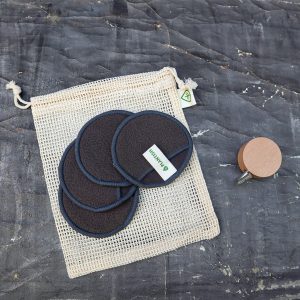 Bamboo Charcoal Facial Rounds Set - Image 5