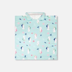 Hooded Beach Towel Blue Seahorse Print - Image 6