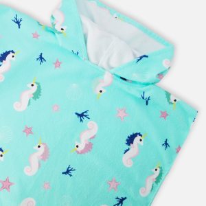 Hooded Beach Towel Blue Seahorse Print - Image 5
