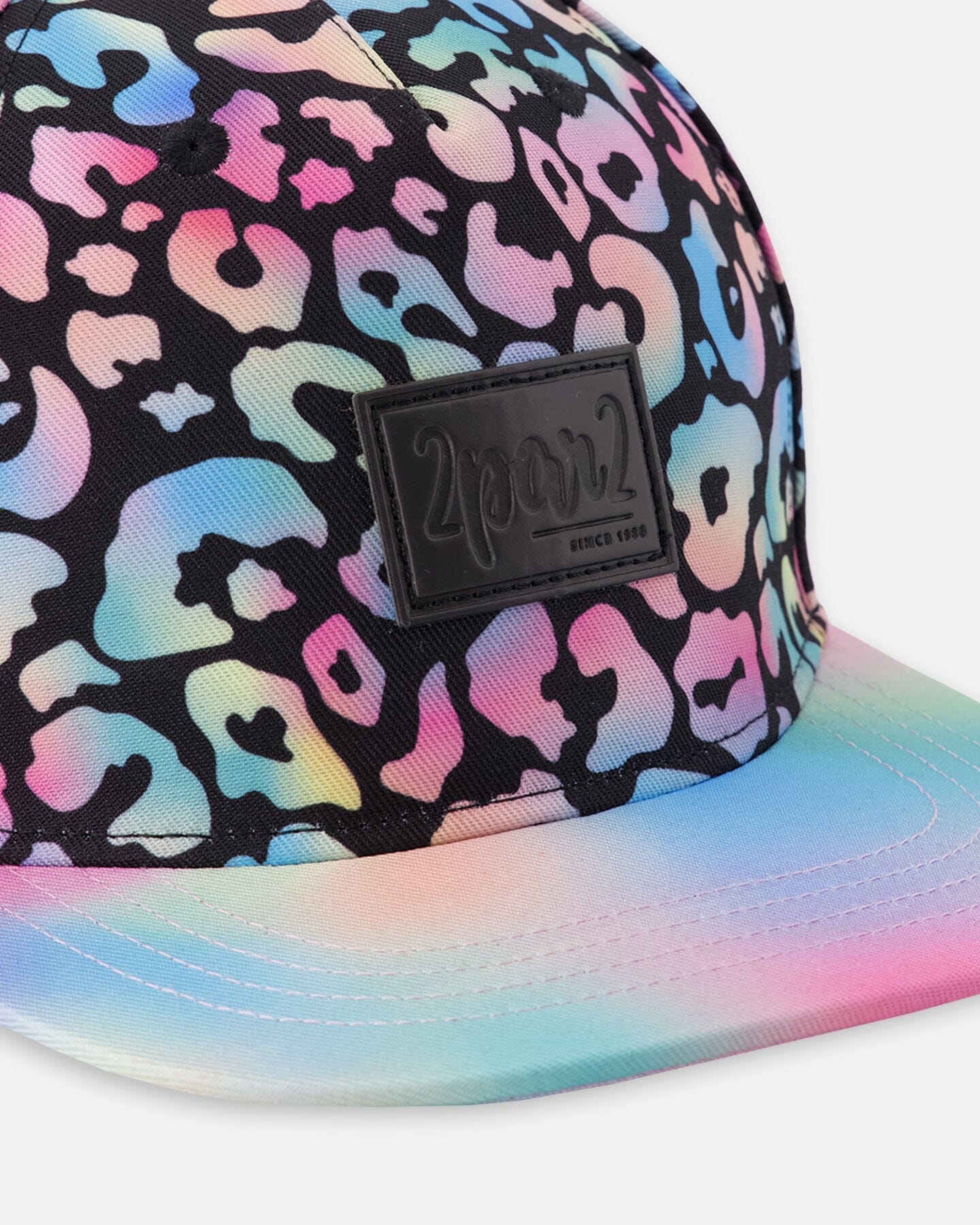 Cap Black Animal Print - Image 4