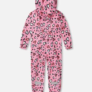 Pink rain jumpsuit with color-changing hearts print - Image 4