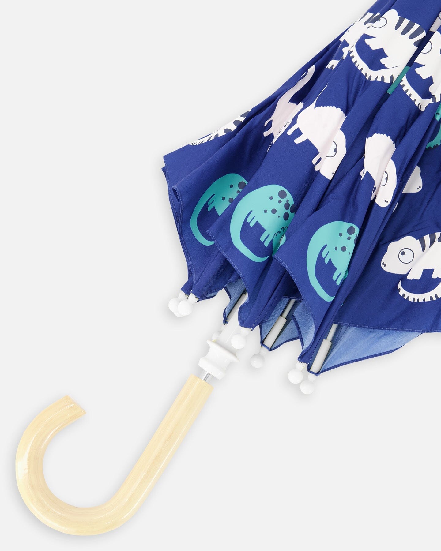 Color-Changing Umbrella Blue Chameleon Print - Image 5