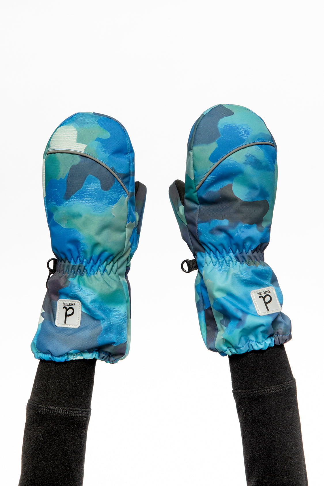 Play Winter Mittens Blue Camouflage - Image 2
