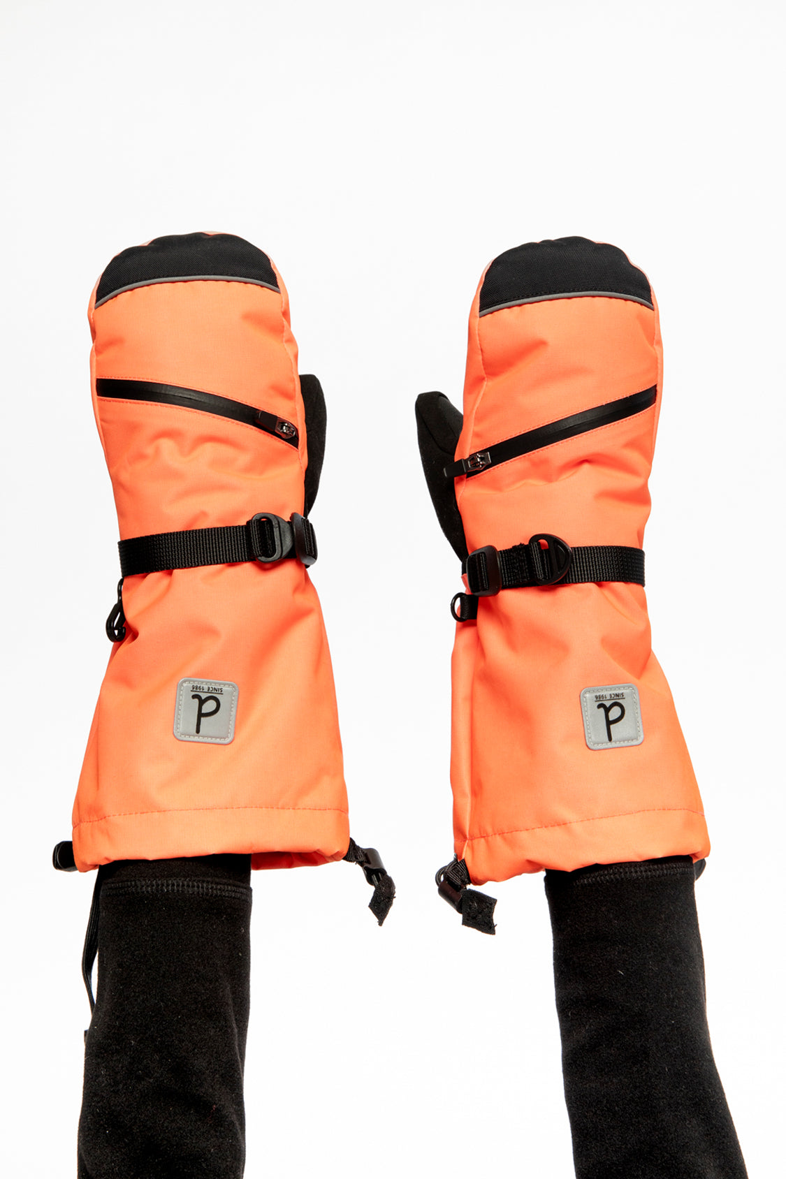 Teknik Winter Mittens Bright Orange - Image 2