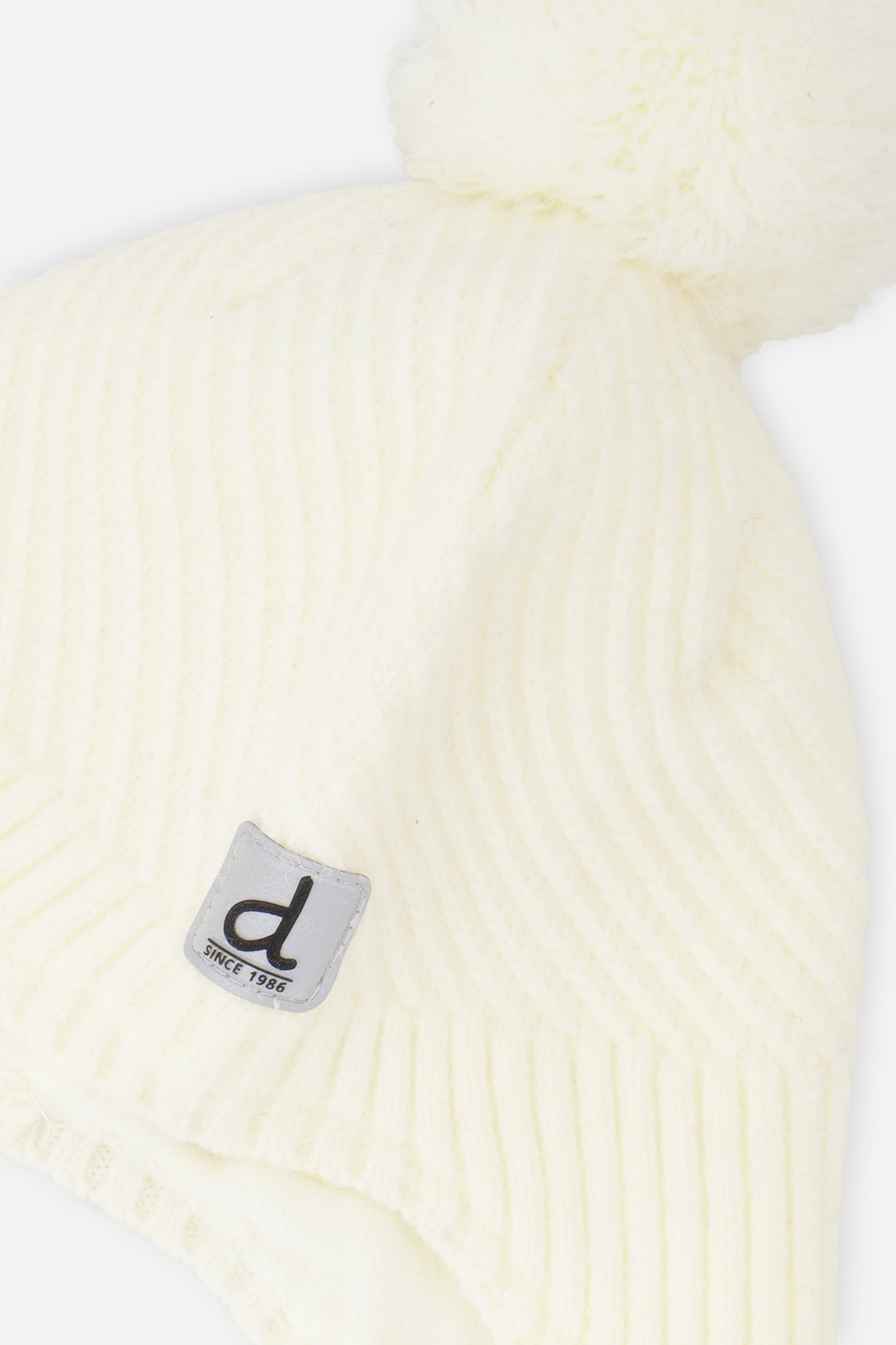 Winter Peruvian Knit Hat With Pompom Off-White - Image 4