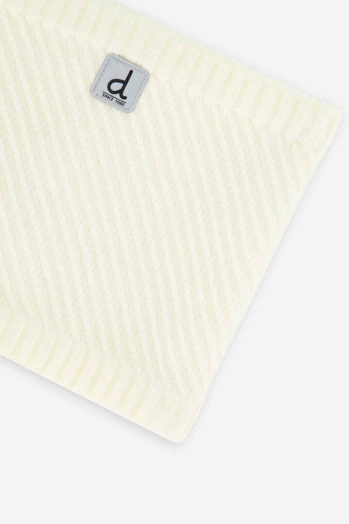 Winter Knit Neckwarmer Off-White - Image 4