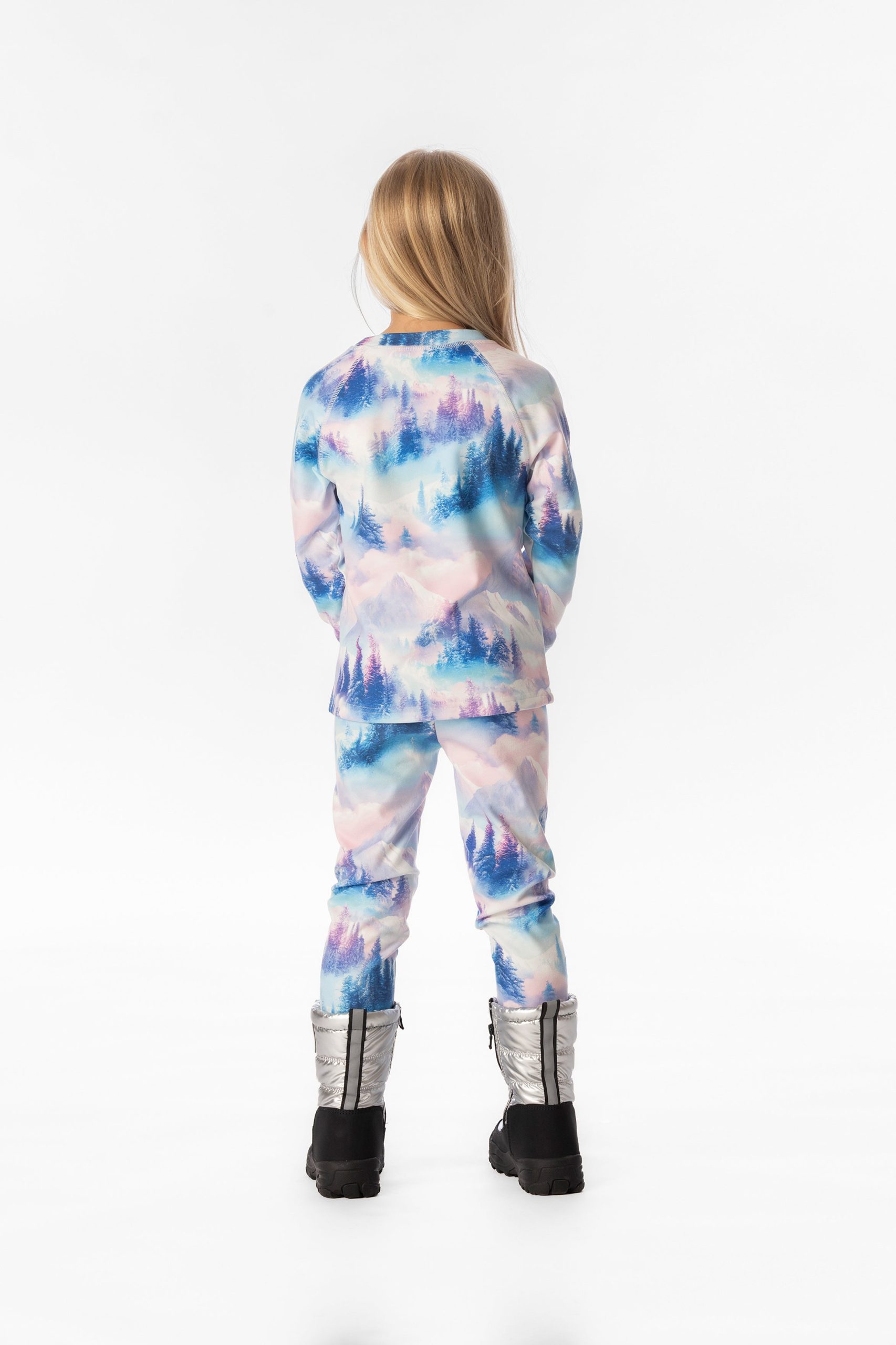 Two Piece Thermal Underwear Blue And Pink Mountain Print - Image 4