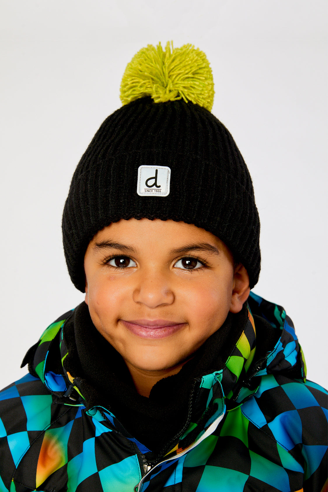 Winter Knit Hat With Pompom Black And Green - Image 2