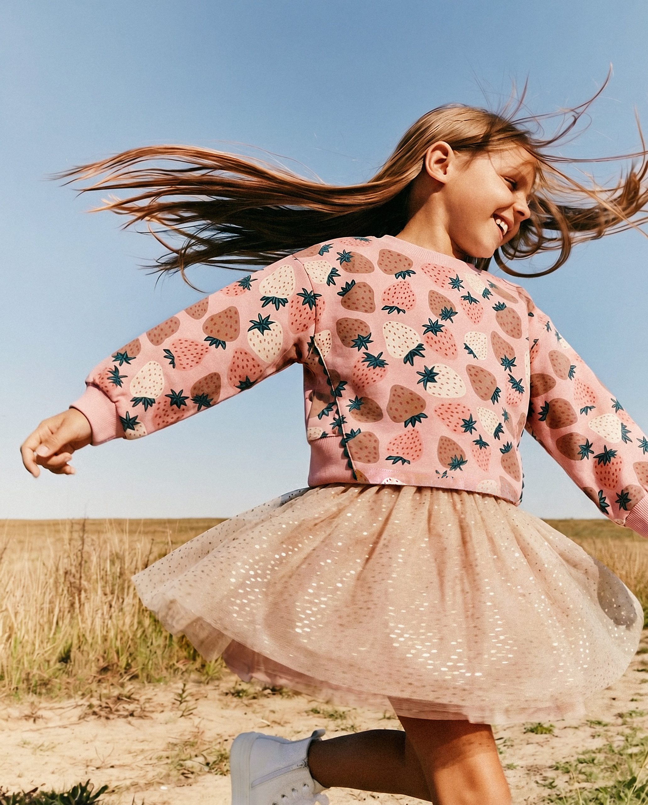 Bi-Material Dress Pink Strawberry Print - Image 5