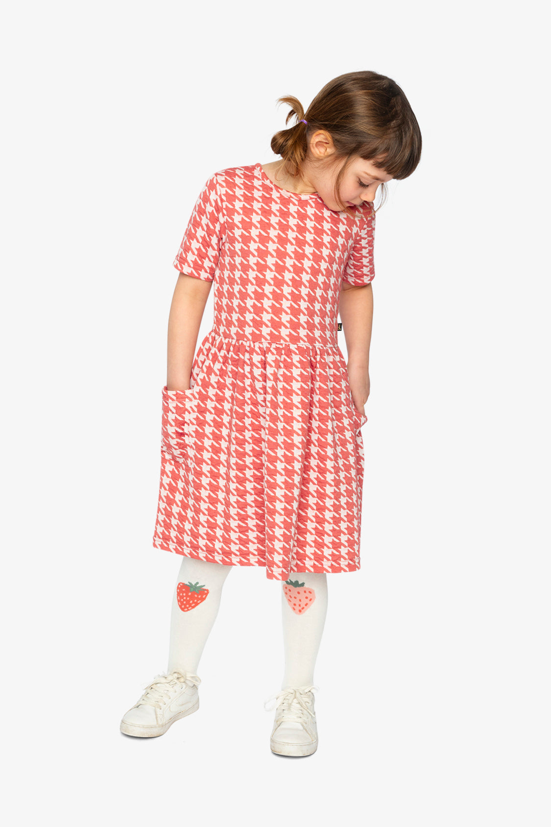 Short Sleeve Dress With Pockets Pink And White Houndstooth - Image 2