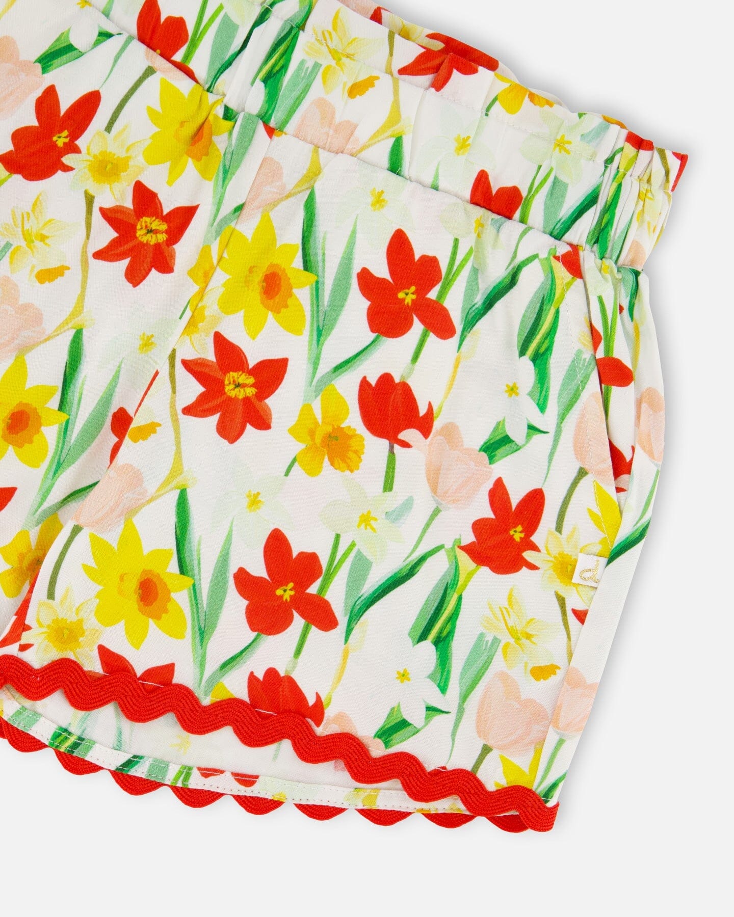 Viscose Shorts White Daffodil Print - Image 5